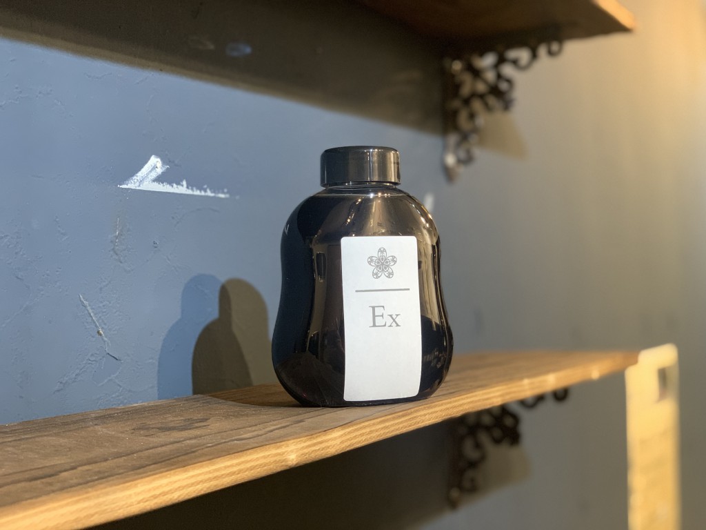 1F132D98-CAE3-45E7-B3F4-F69A44357899