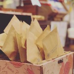 🎞「ペイ・フォワード」という映画、ご覧になったことはありますか？☺️  KUMAROMAのペイ・フォワードは…